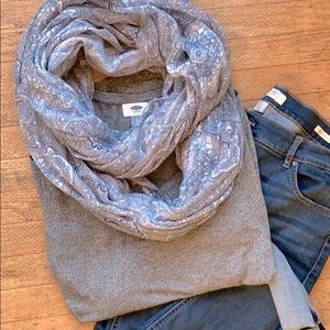Pale blues infinity scarf
